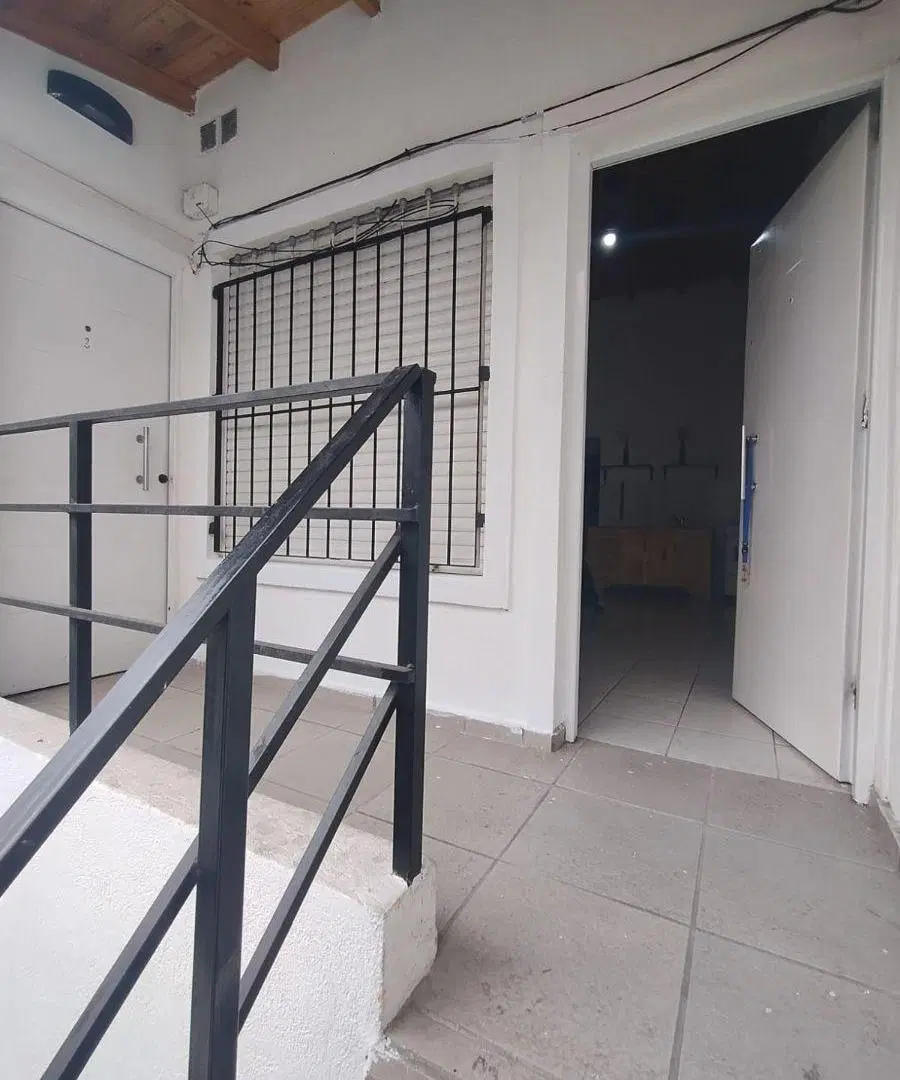Alquiler Depto/ph con patio 5