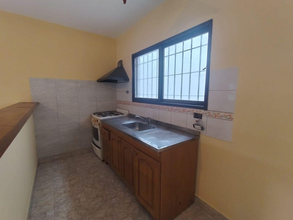 Foto de VENTA PH de 3 Ambientes Al Frente, Ciudadela, imagen 1
