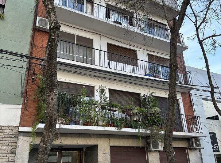 Departamento en Olivos-Vias/Maipu 4