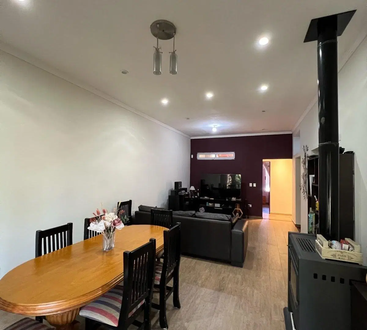 Chalet 10x30 reciclado a nuevo! 4 amb/ Jardin 2