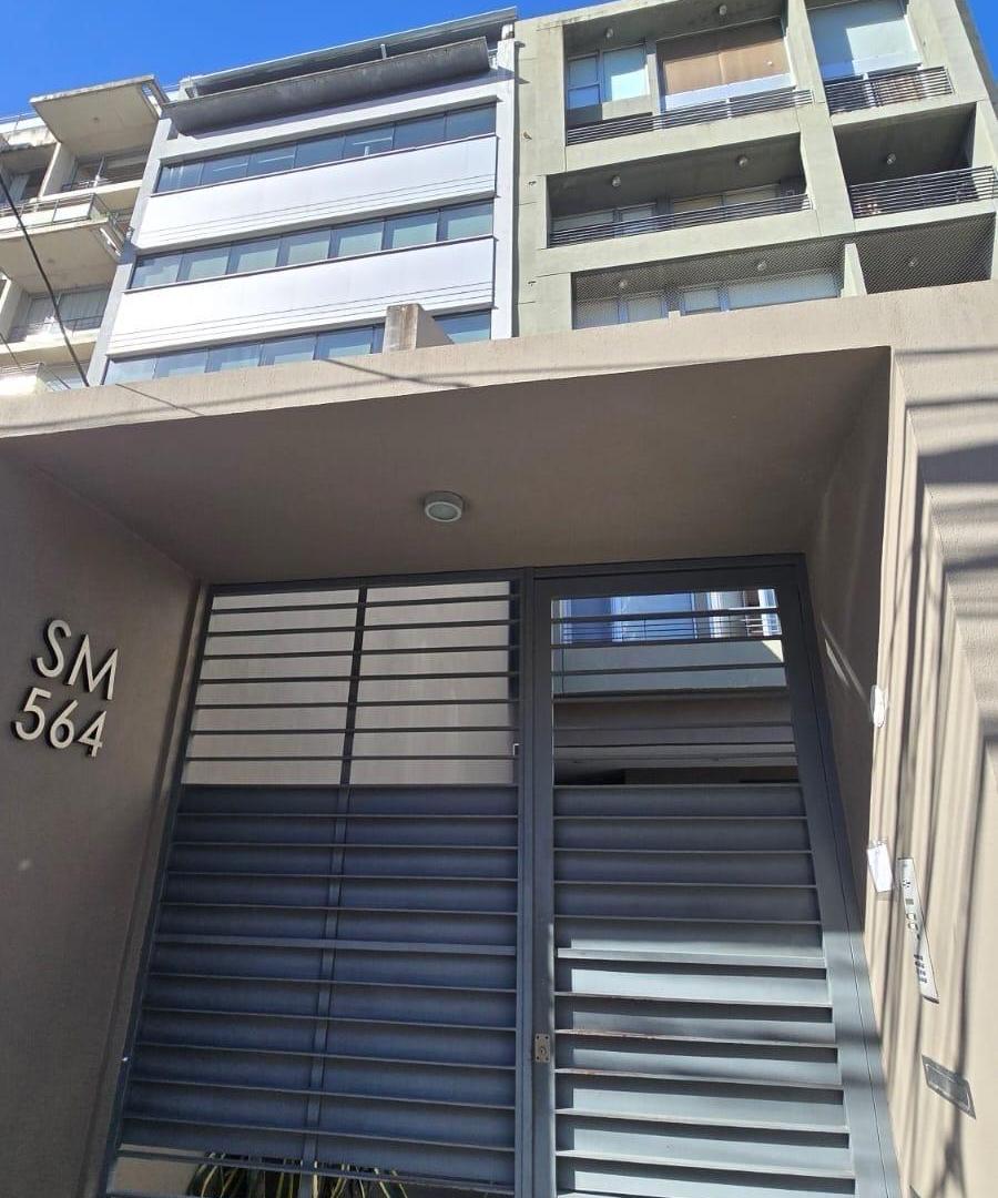 Depto 2 amb con balcón en Vicente López