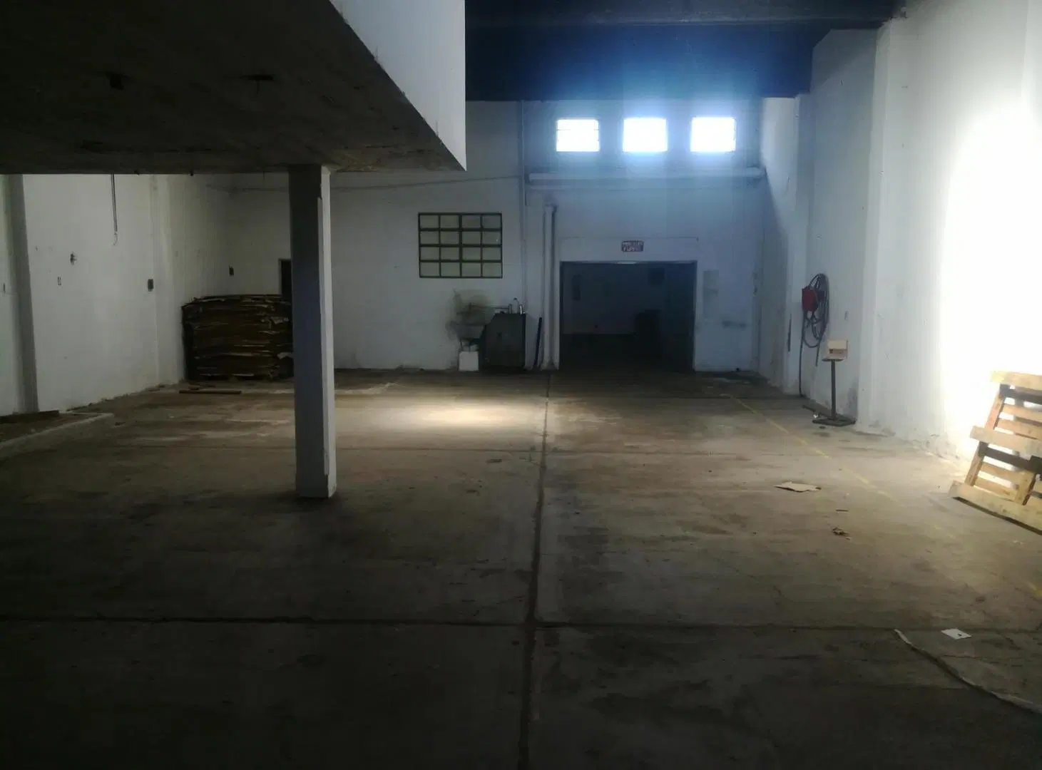 Depósito en General San Martin 1