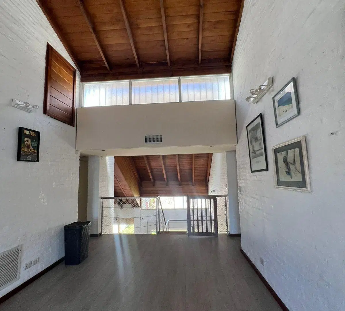 Casa en alquiler 4 amb! Con Jardin y pileta. 8
