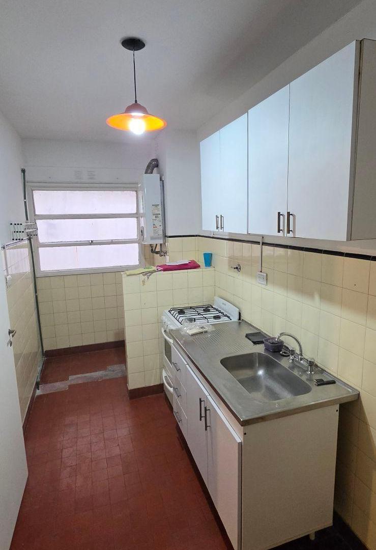 Foto de Departamento de 2 ambientes, a metros de Maipu, imagen 3