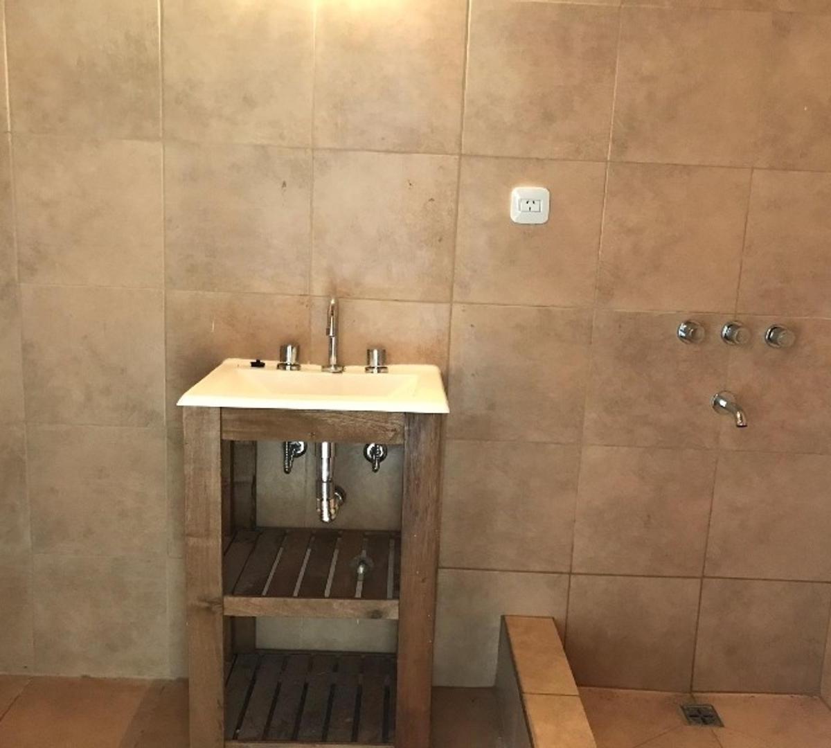 Foto de DUPLEX 2 DORMITORIOS EN ALQUILER VILLA UDANDO ITUZAINGO, imagen 3