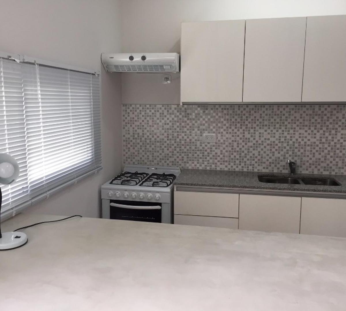 Foto de DUPLEX 2 DORMITORIOS EN ALQUILER VILLA UDANDO ITUZAINGO, imagen 4
