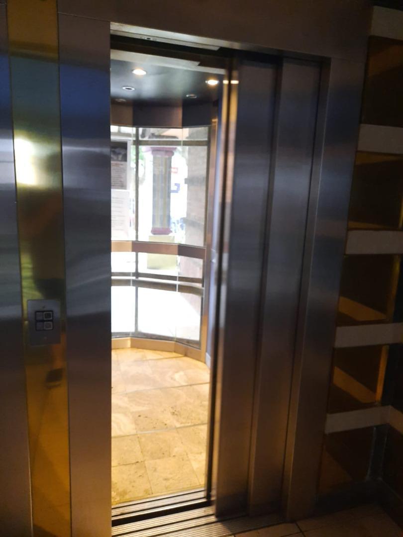 Foto de DEPARTAMENTO EN VENTA : MONOAMBIENTE DIVISIBLE : MORON 39m2, imagen 5