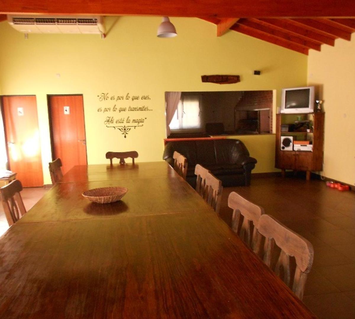 Foto de CASA EN VENTA :: PARQUE LELOIR :: 6 AMBIENTES :: 2012m2, imagen 3