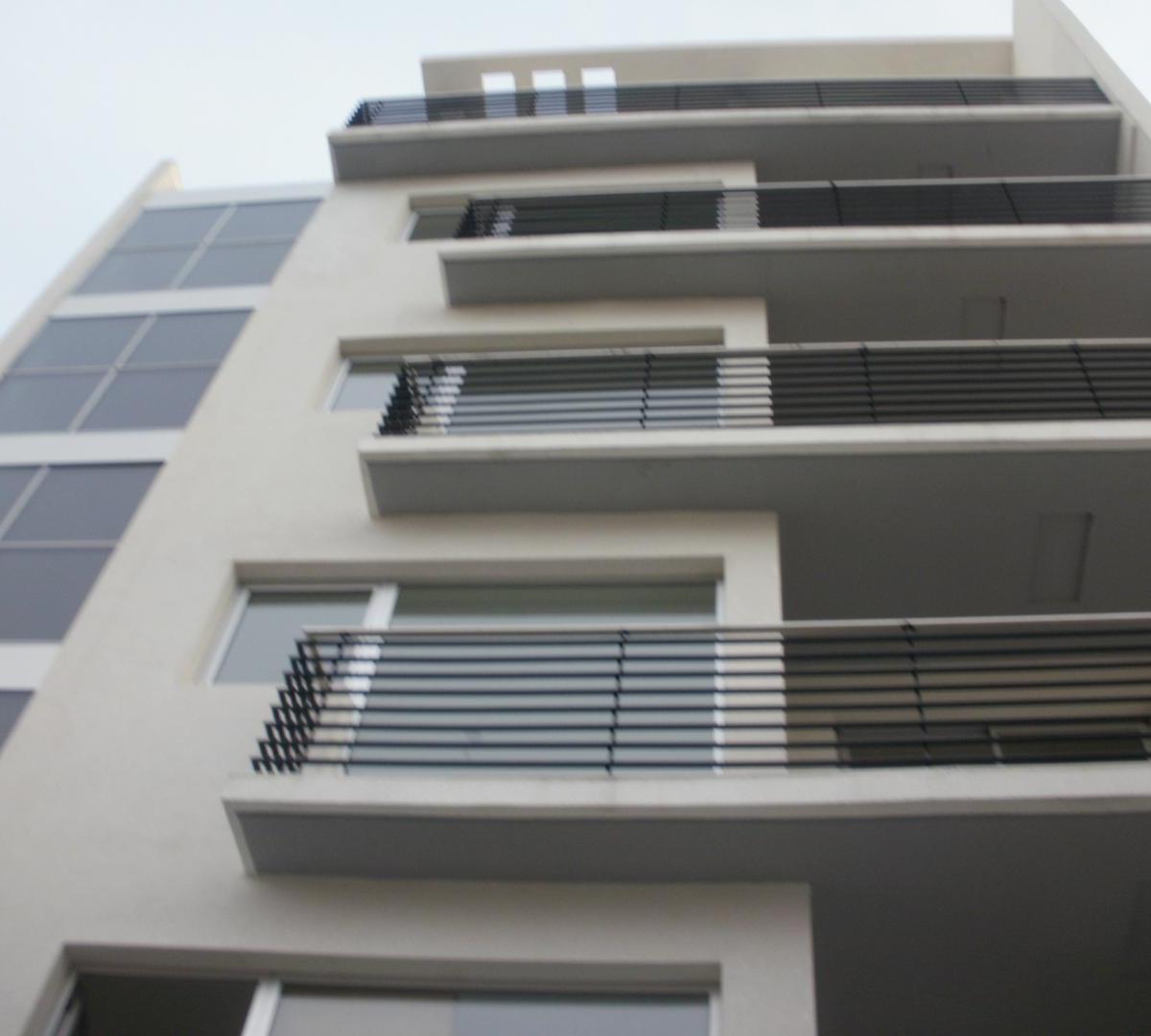 Departamento en Venta: 2 Ambientes con Cochera: Morón 4