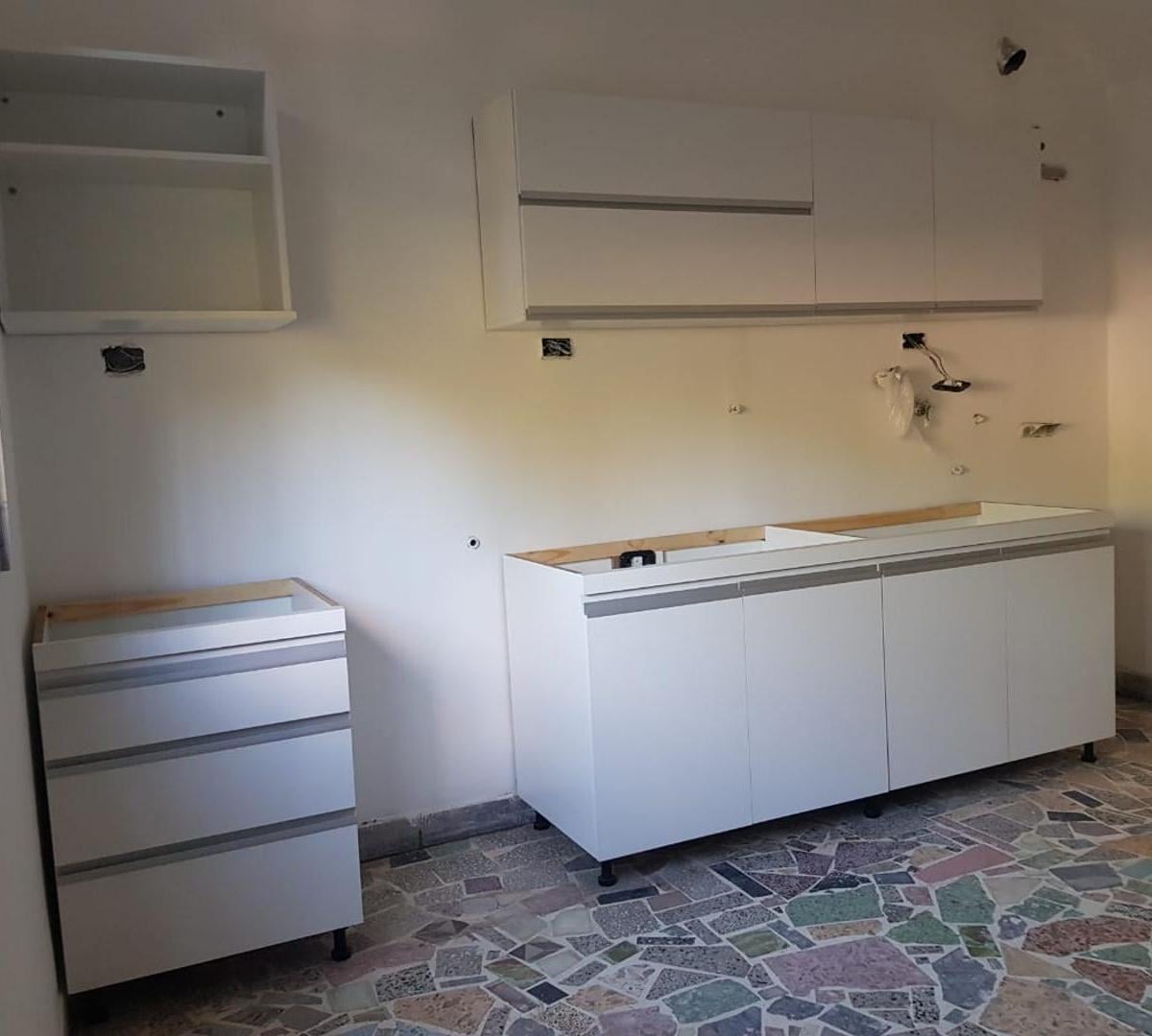 CASA EN VENTA :: 3 AMBIENTES :: ZONA INDUSTRIAL :: ITUZAINGO