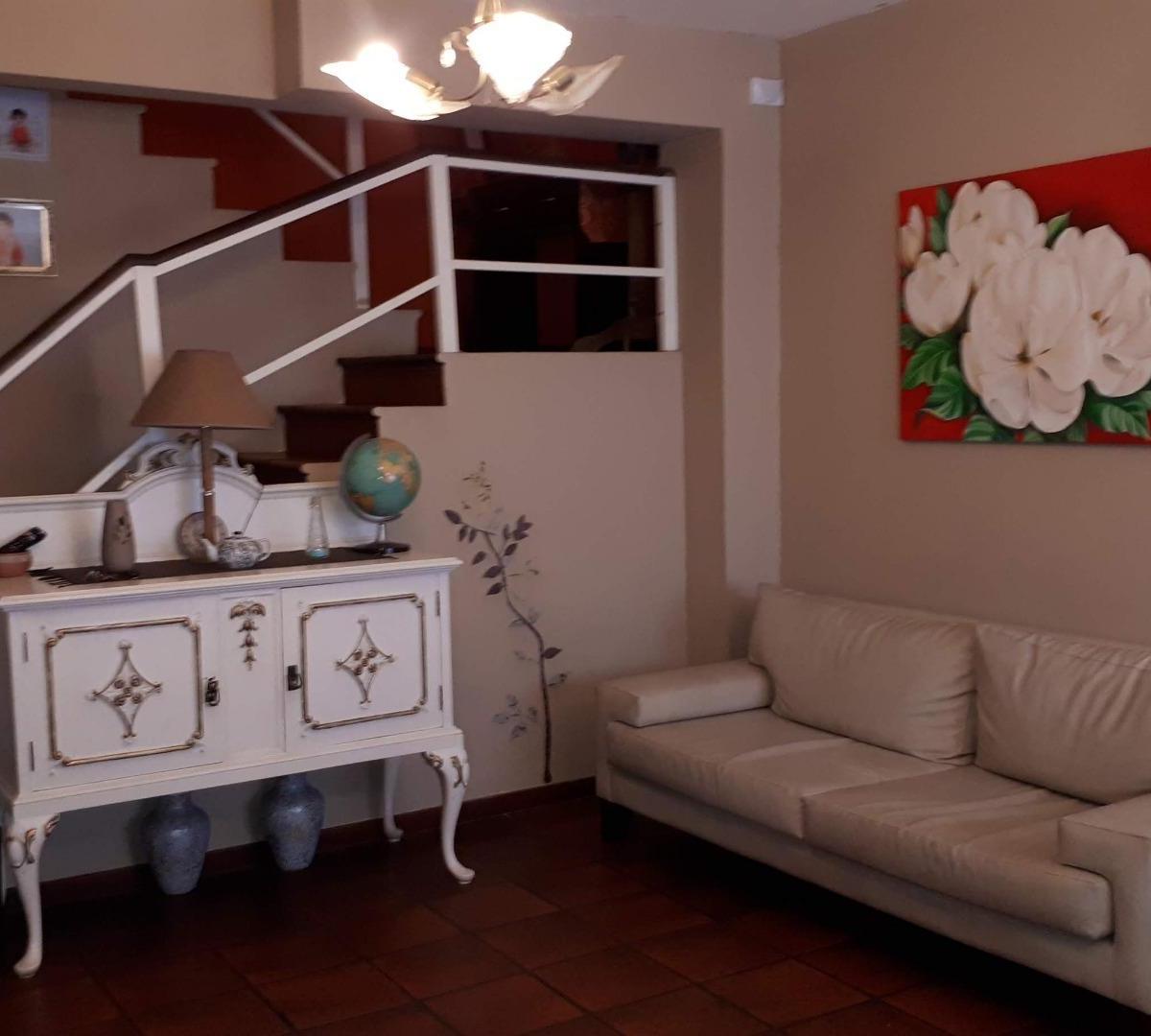 Duplex en Venta: 3 Ambientes: Ituzaingo 5