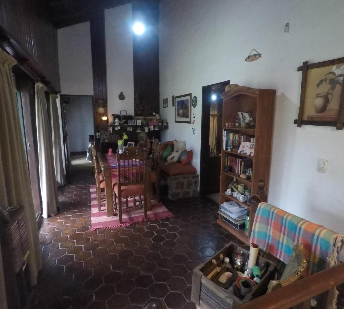 Foto de CASAQUINTA EN VENTA :: 7 AMBIENTES :: PARQUE LELOIR :: 1602m, imagen 5