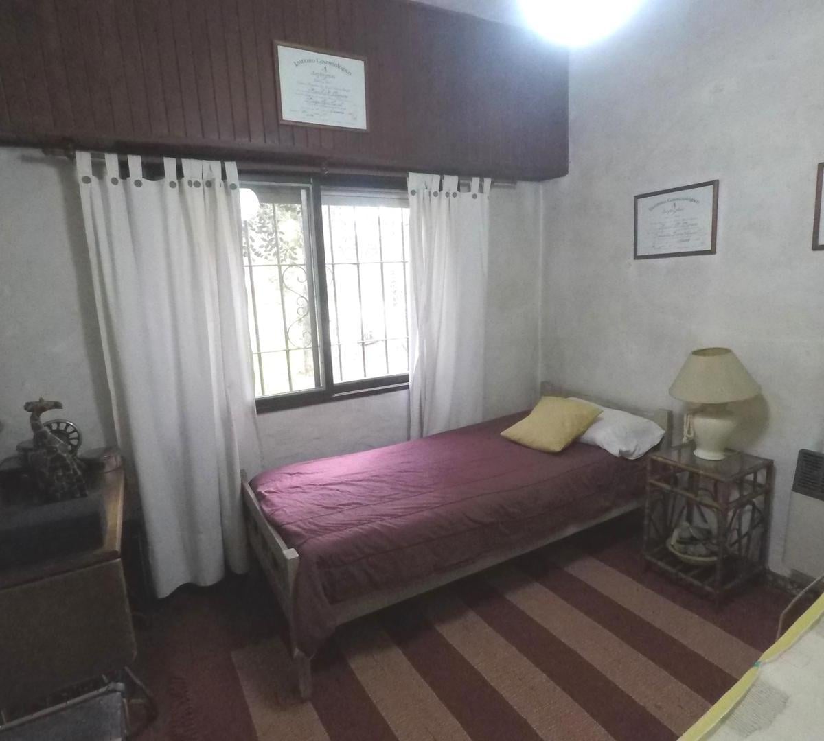 Foto de CASAQUINTA EN VENTA :: 7 AMBIENTES :: PARQUE LELOIR :: 1602m, imagen 3