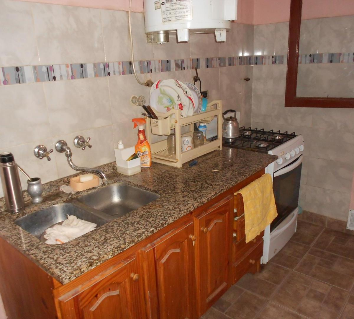 Foto de CASA PH EN VENTA :: 3 AMBIENTES :: UDAONDO, imagen 3