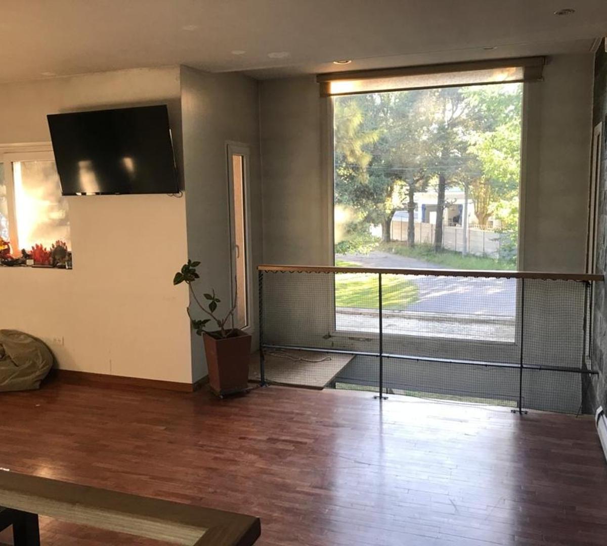 Foto de CASA EN VENTA :: 5 AMBIENTES :: PARQUE LELOIR, imagen 5