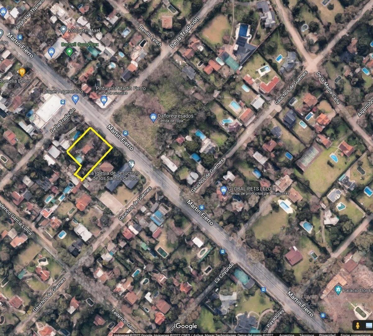 LOTE EN VENTA :: SOBRE M FIERRO :: 1554M2