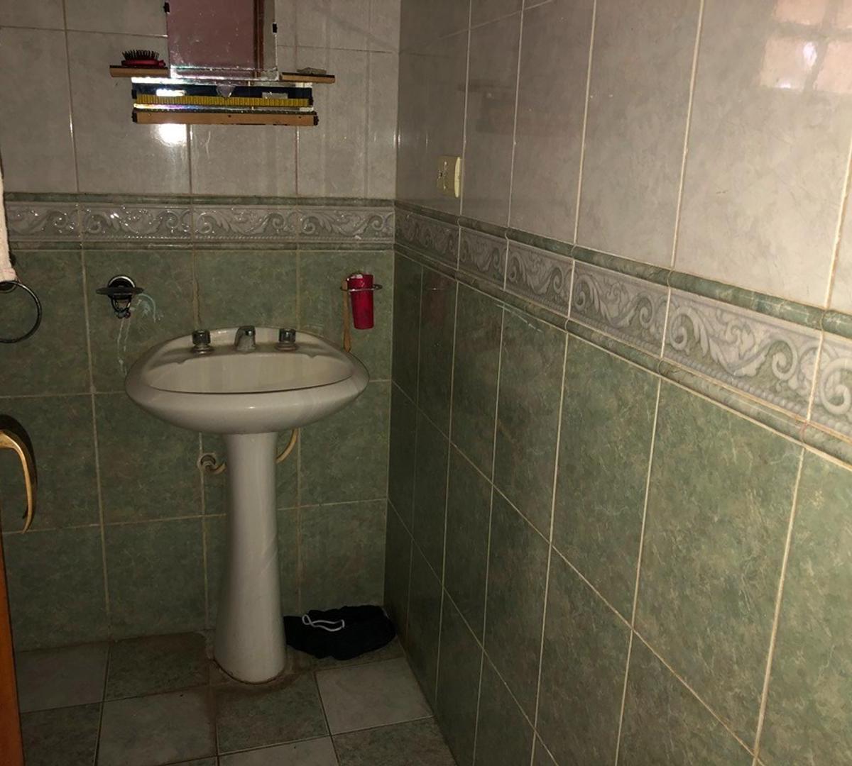 Foto de CASA EN VENTA :: 4 AMBIENTES :: PARQUE LELOIR, imagen 4