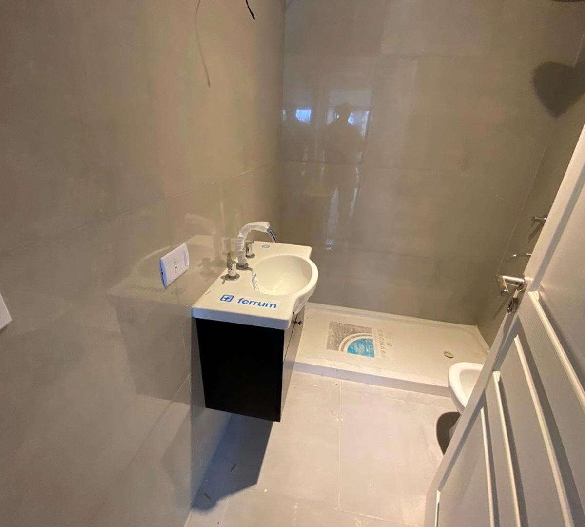 Duplex a Estrenar: 4 Ambientes: en Complejo 4