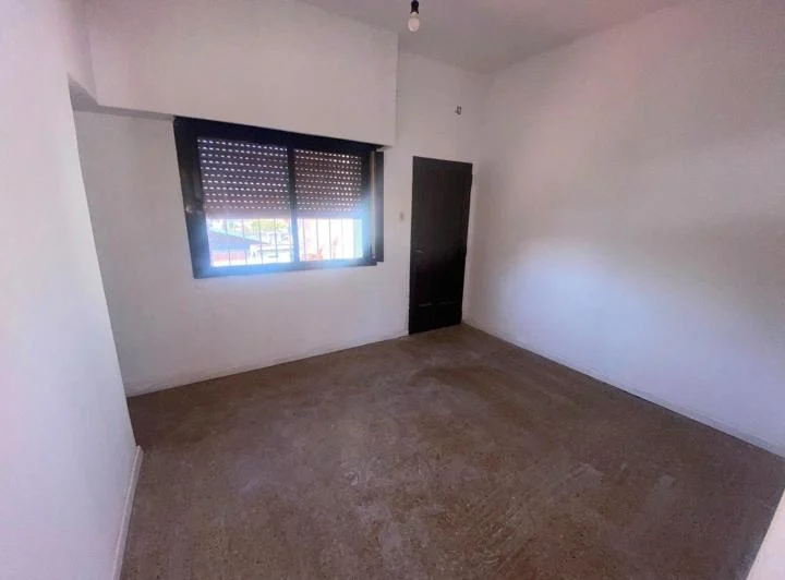 DEPARTAMENTO EN ALQUILER :: 3 AMBIENTES :: ITUZAINGO 4