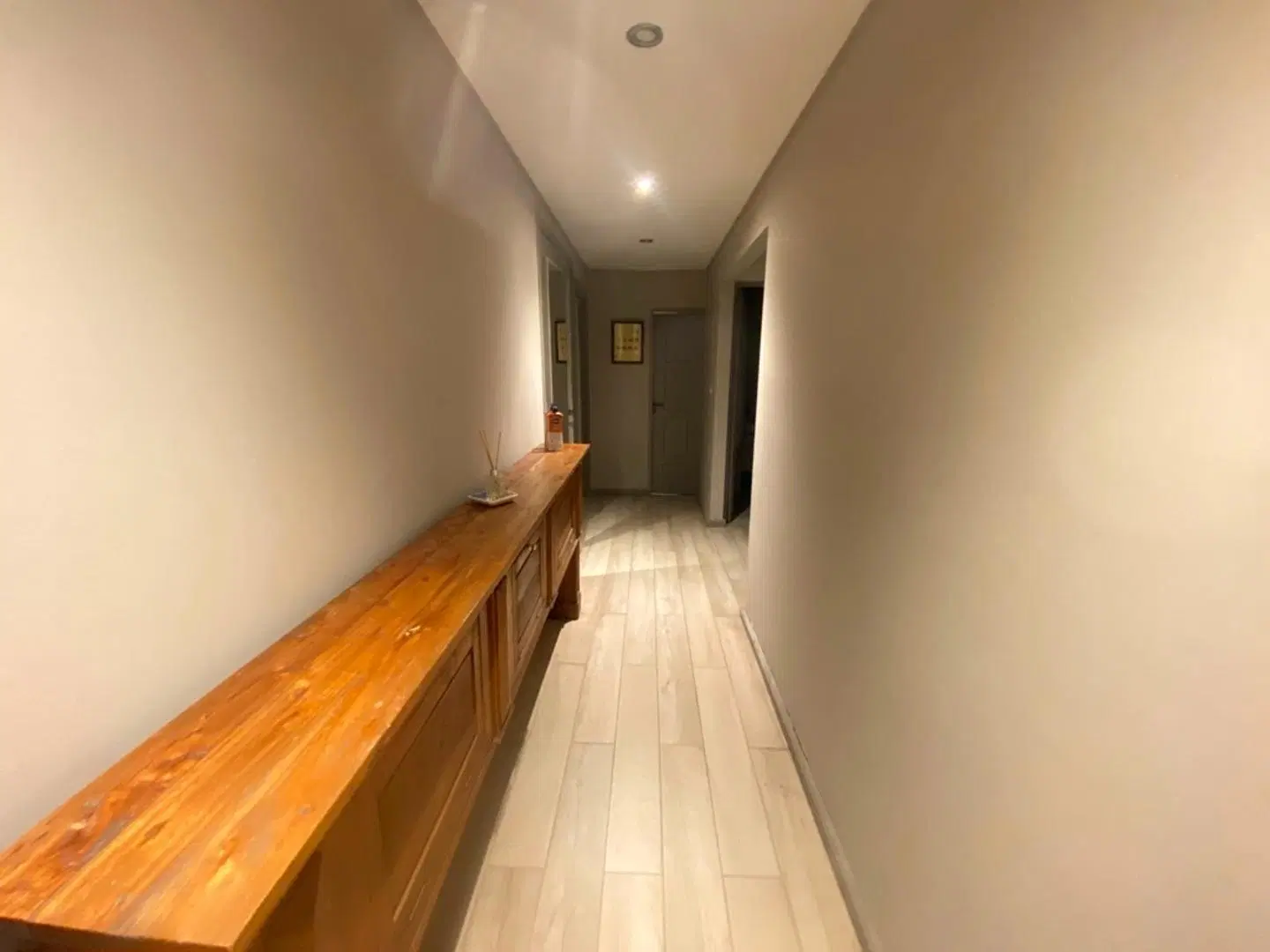 CASA EN ALQUILER ANUAL EN PARQUE LELOIR:: PILETA:: JARDIN 2
