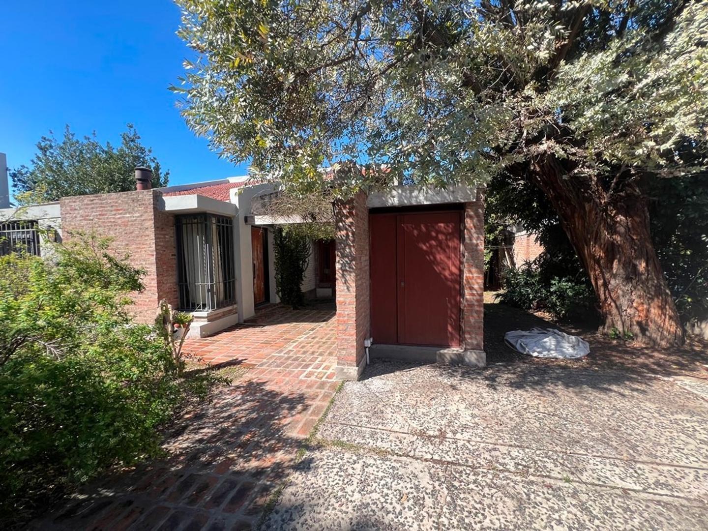 Foto de CASA EN VENTA :: ITUZAINGO :: 4 AMBIENTES, imagen 4