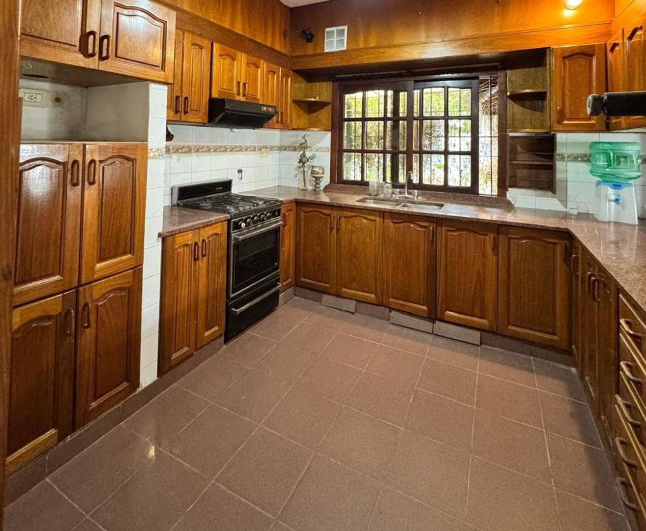 Foto de CASA EN ALQUILER :: PARQUE LELOIR :: 3 AMB :: PILETA, imagen 3