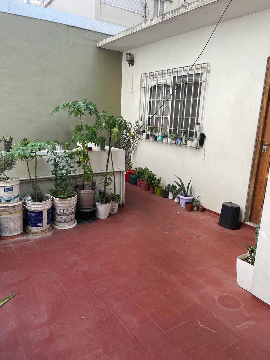 9 de Julio 256, Avellaneda ¡Departamento Tipo Casa de Cinco Ambientes! 3