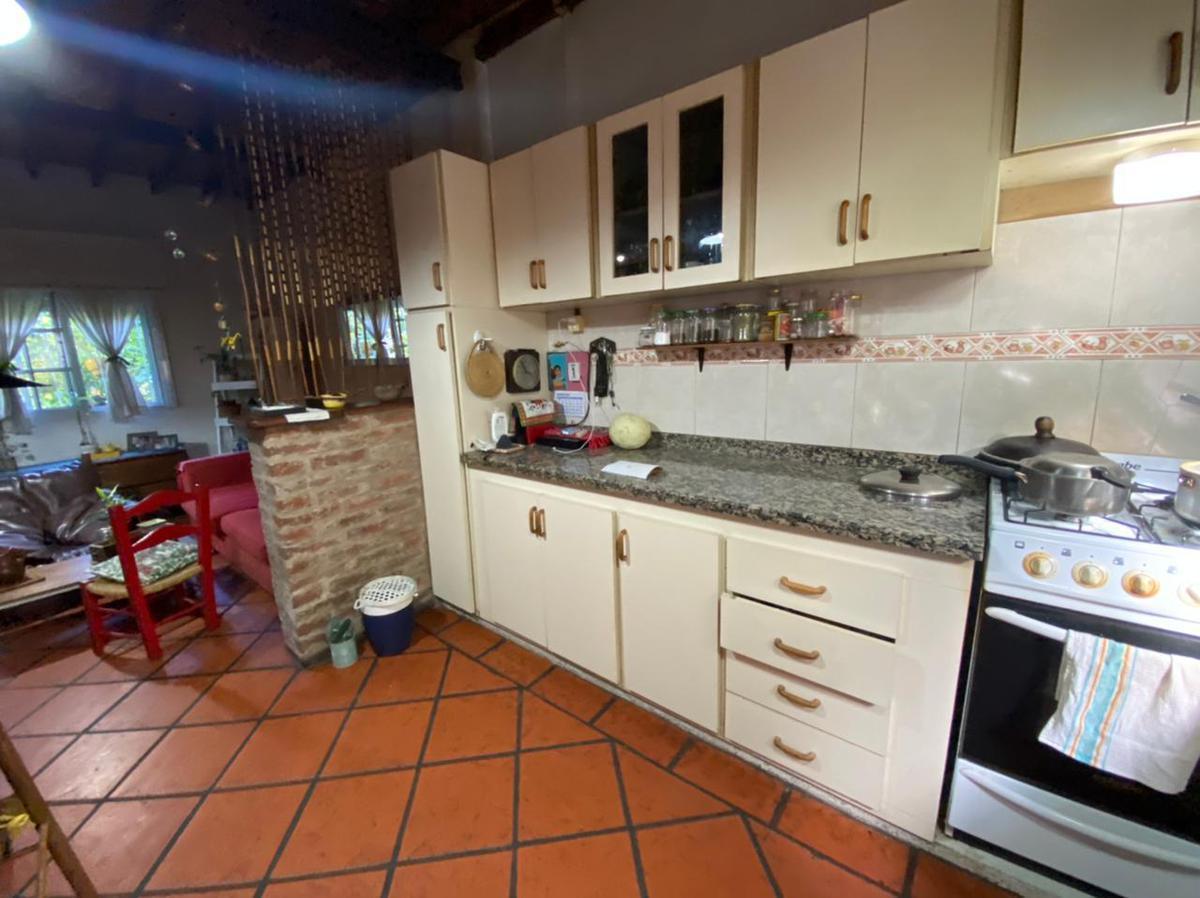 Foto de Lote ideal constructor casa en venta en Wilde Centro, imagen 3