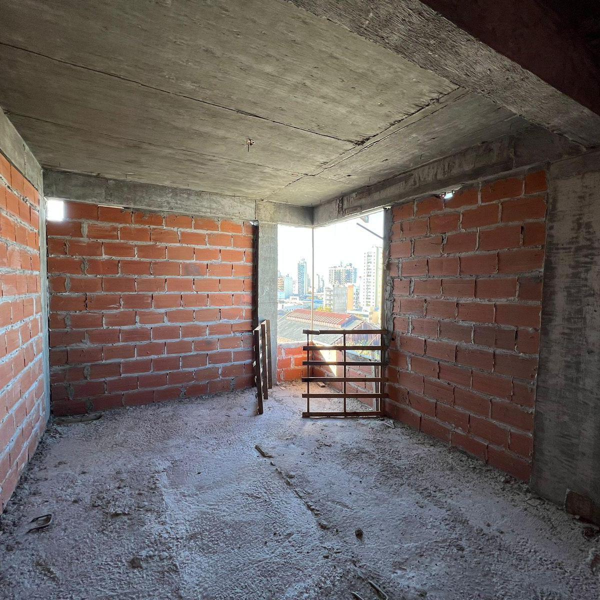Departamento de Cuatro Ambientes en Venta en Avellaneda 2