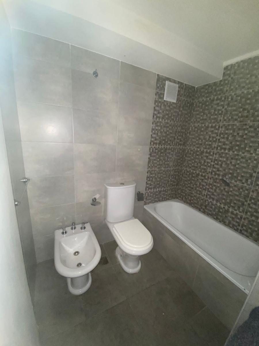Piaggio 100, Avellaneda ¡Departamento Monoambiente a La Venta, Centro de Avellaneda! 3