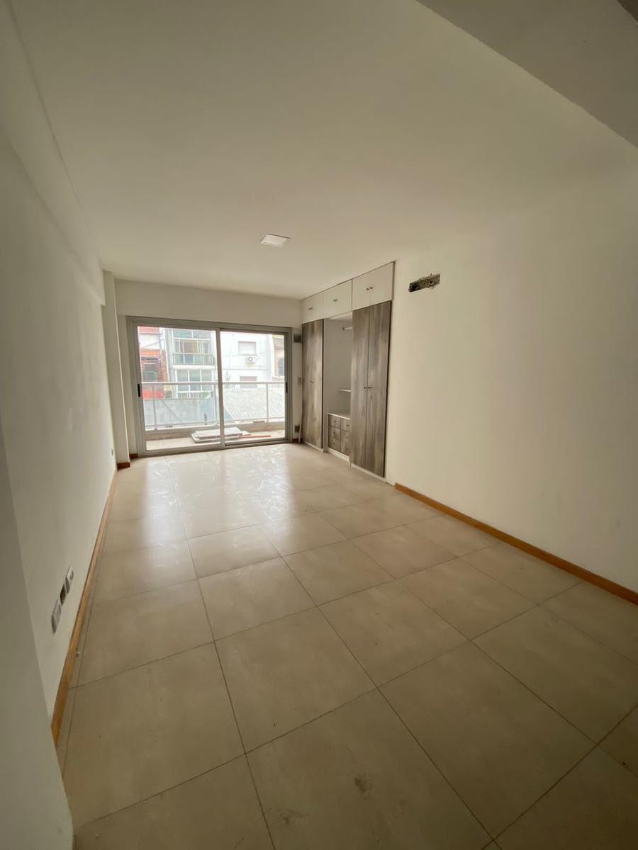 Piaggio 100, Avellaneda ¡Departamento Monoambiente a La Venta, Centro de Avellaneda! 1