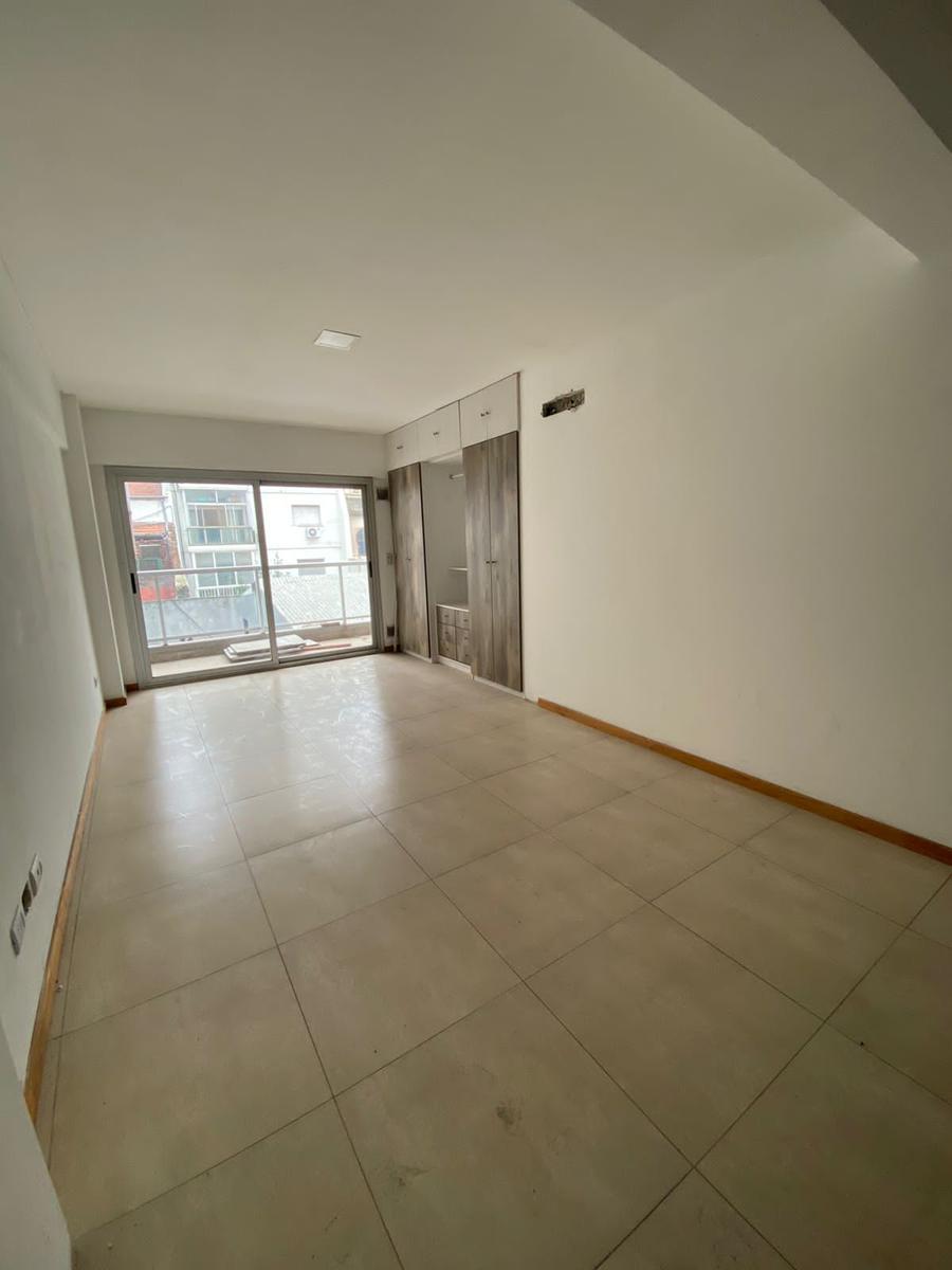 Piaggio 100, Avellaneda ¡Departamento Monoambiente a La Venta, Centro de Avellaneda! 4