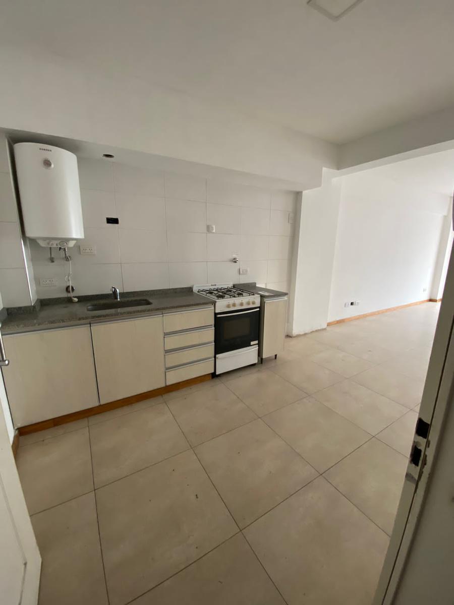 Piaggio 100, Avellaneda ¡Departamento Monoambiente a La Venta, Centro de Avellaneda! 5