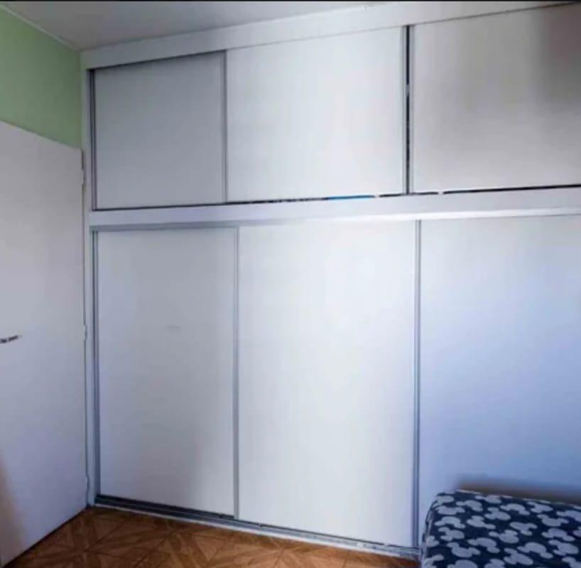 Departamento de Tres Ambientes con Cochera a La Venta en Torres Pueyrredon 4