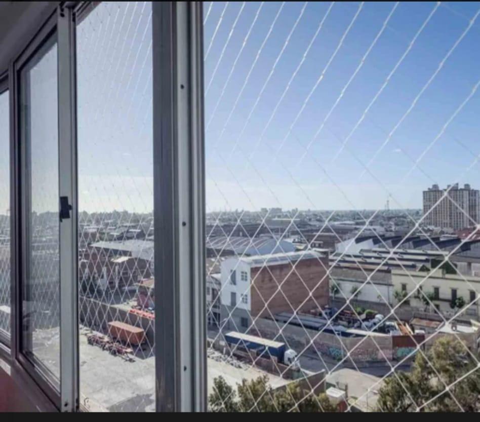 Departamento de Tres Ambientes con Cochera a La Venta en Torres Pueyrredon 3