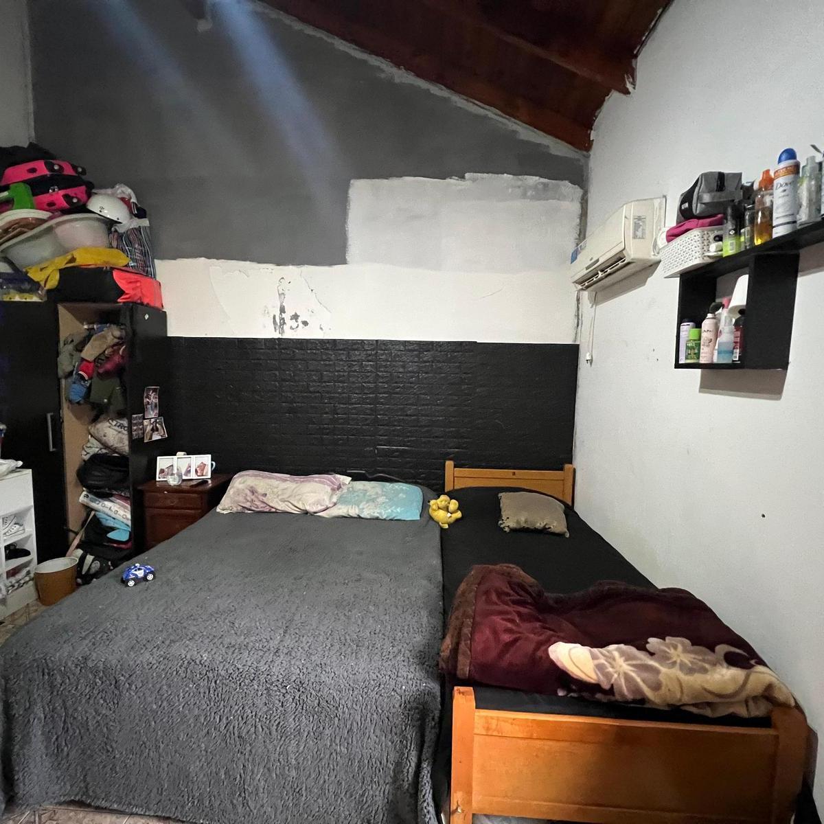 Casa de Cuatro Ambientes con Piscina y Cochera a La Venta en Avellaneda Crucecita 1