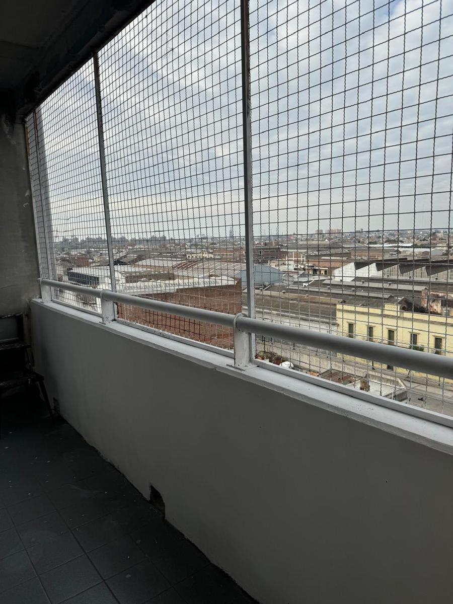 Departamento de Dos Ambientes en Torres Pueyrredon Avellaneda 4