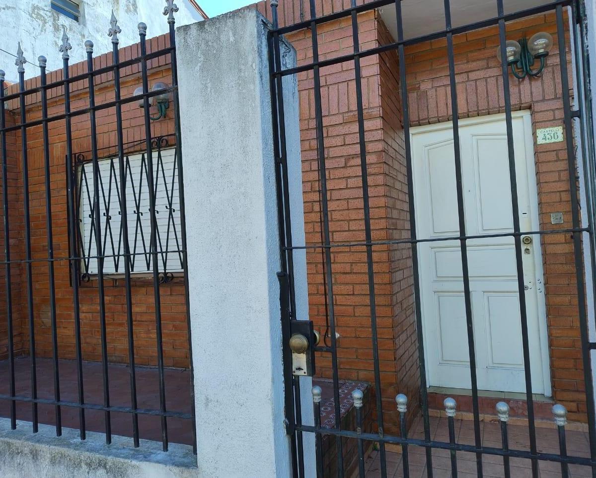 Departamento PH Dos Ambientes a La Venta en Avellaneda 3
