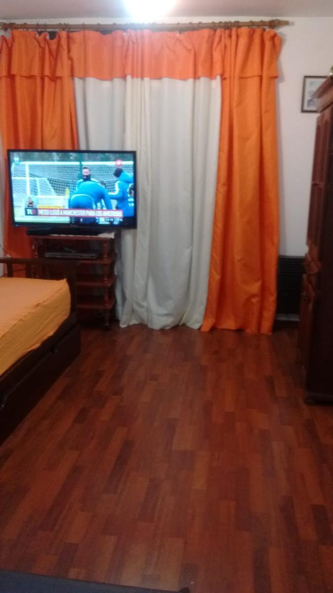 Departamento en Venta en Avellaneda 4