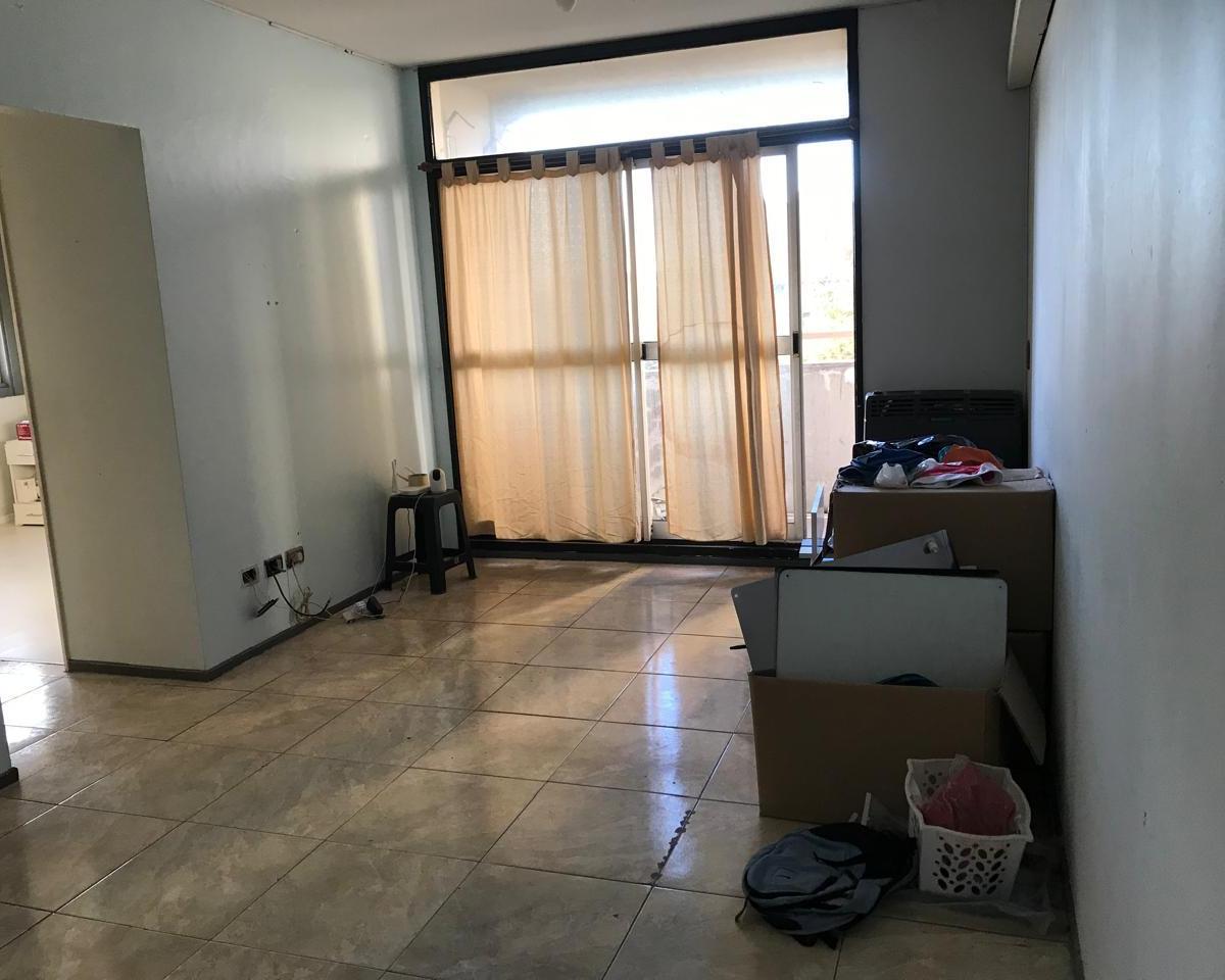 Departamento en Venta de Tres Ambientes, Torres P. Puyrredón 4