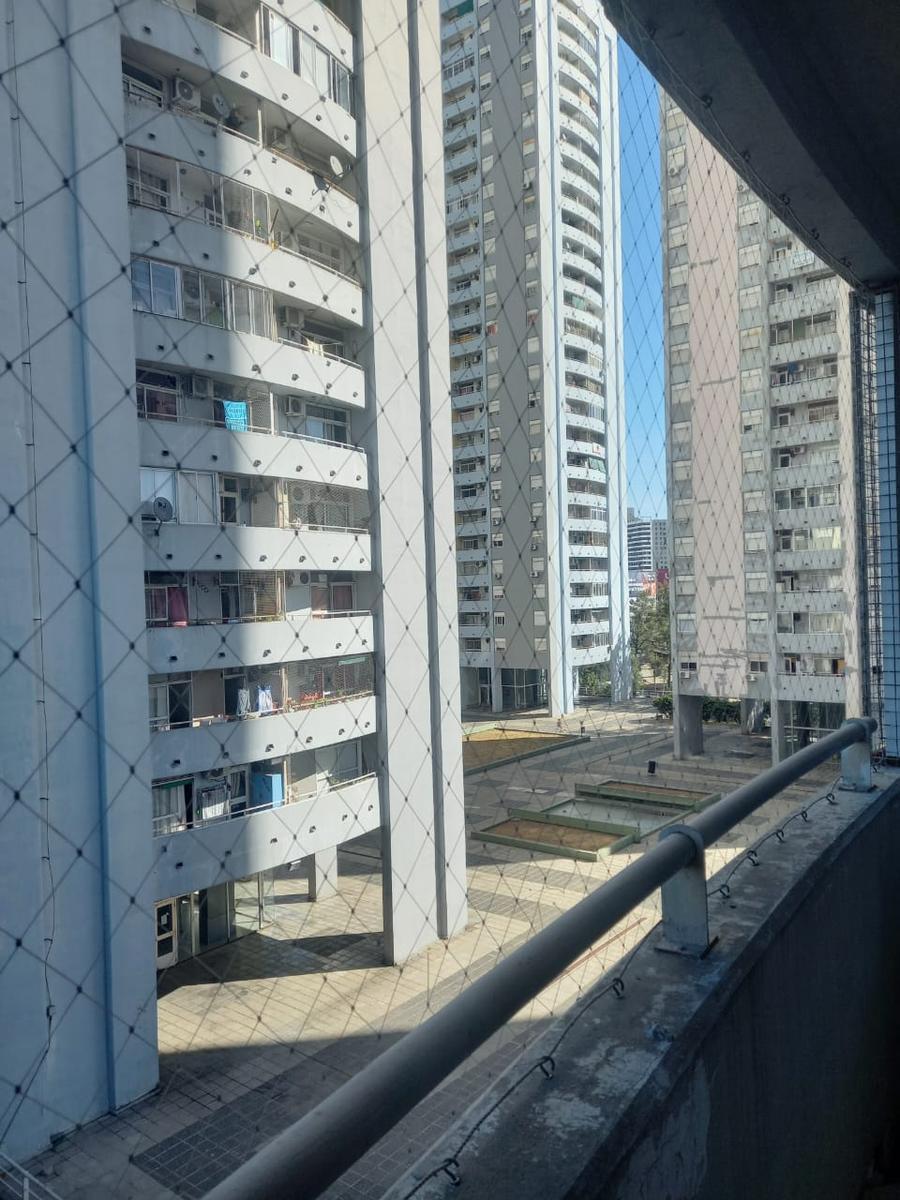 Departamento en Venta de Tres Ambientes, Torres P. Puyrredón 1