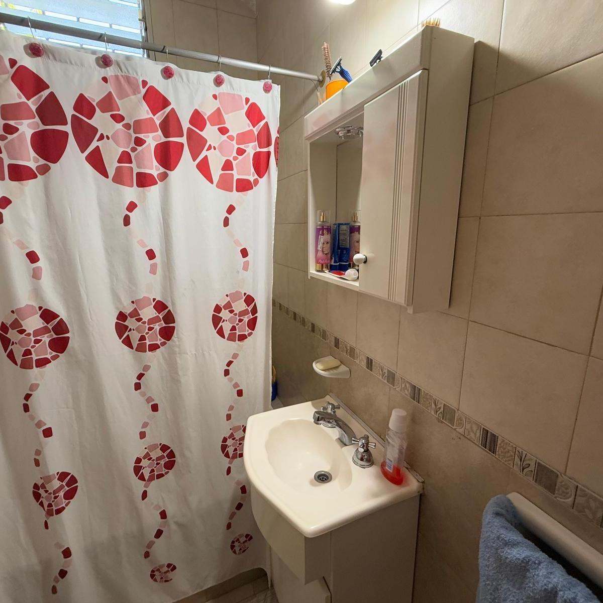 Departamento Tres Ambientes a La Venta en Wilde 2
