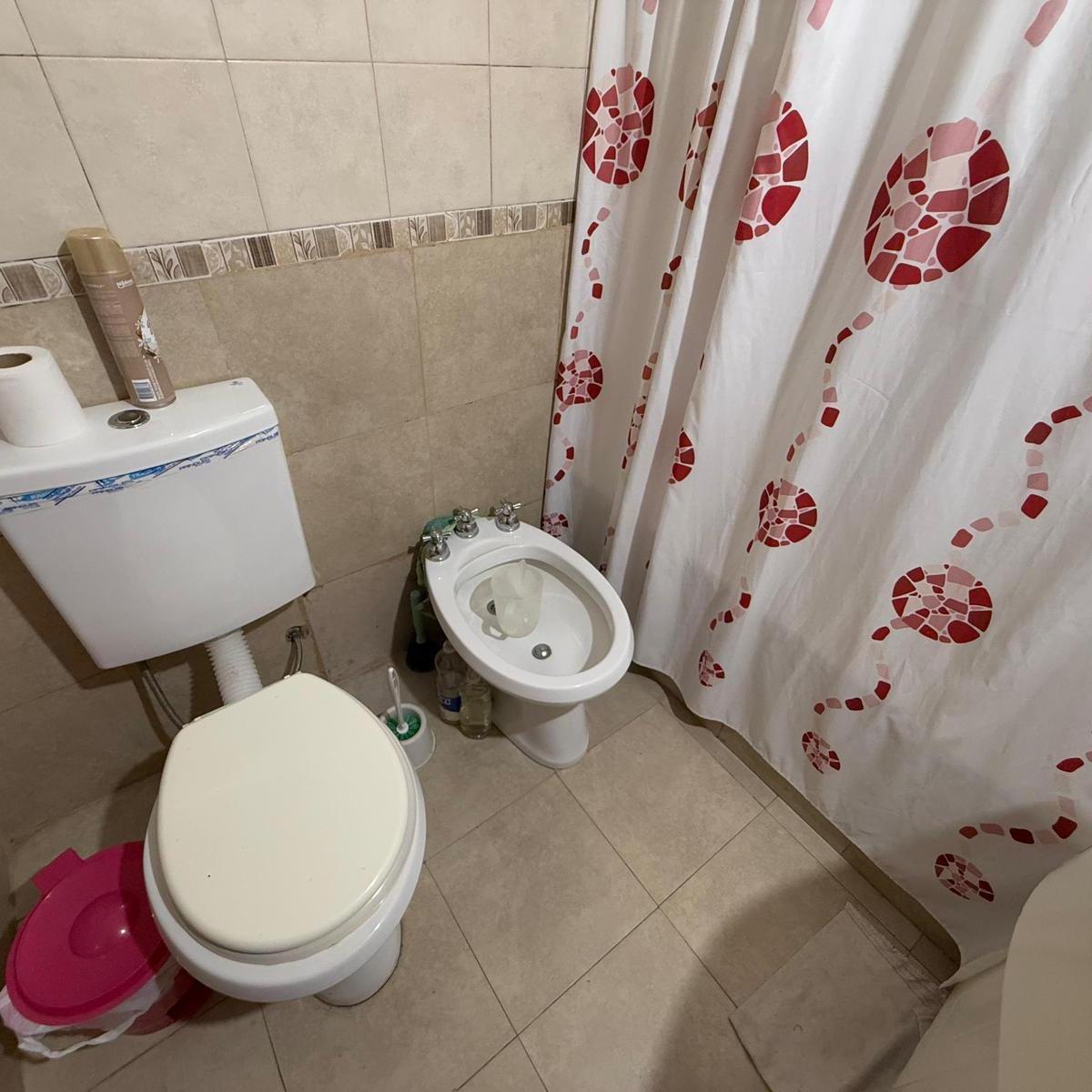 Departamento Tres Ambientes a La Venta en Wilde 4