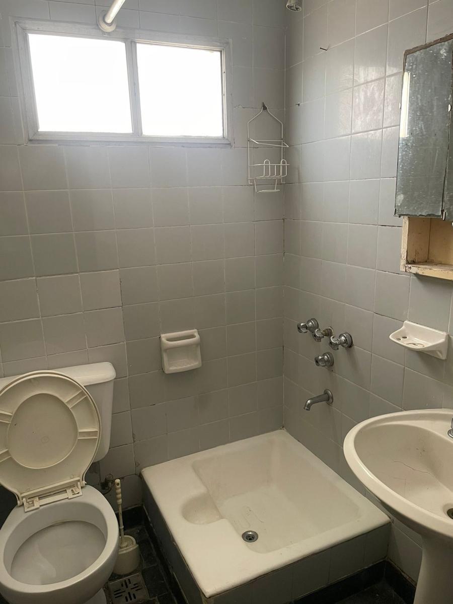 Departamento Dos Ambientes en Alquiler en Avellaneda 4
