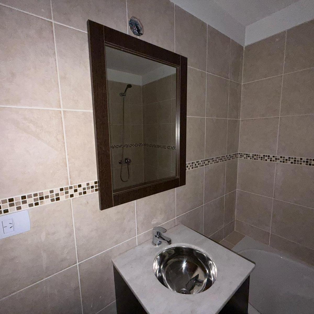 Departamento de Dos Ambientes con Pileta a La Venta en Avellaneda 4