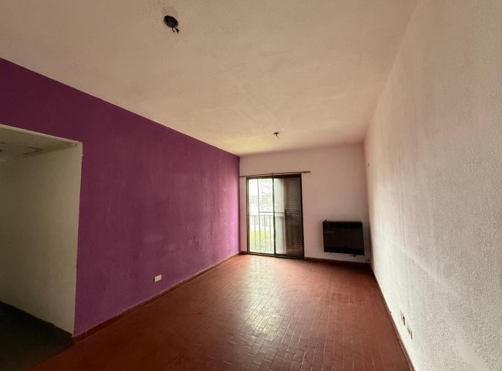 Departamento tres ambientes en venta en Wilde Apto Credito