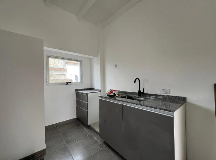 Departamento dos ambientes en alquiler wilde a estrenar 5