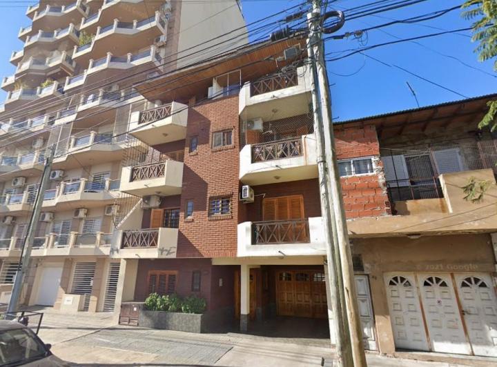 Departamento dos ambientes espacio guarda coche wilde en alquiler cochera 1