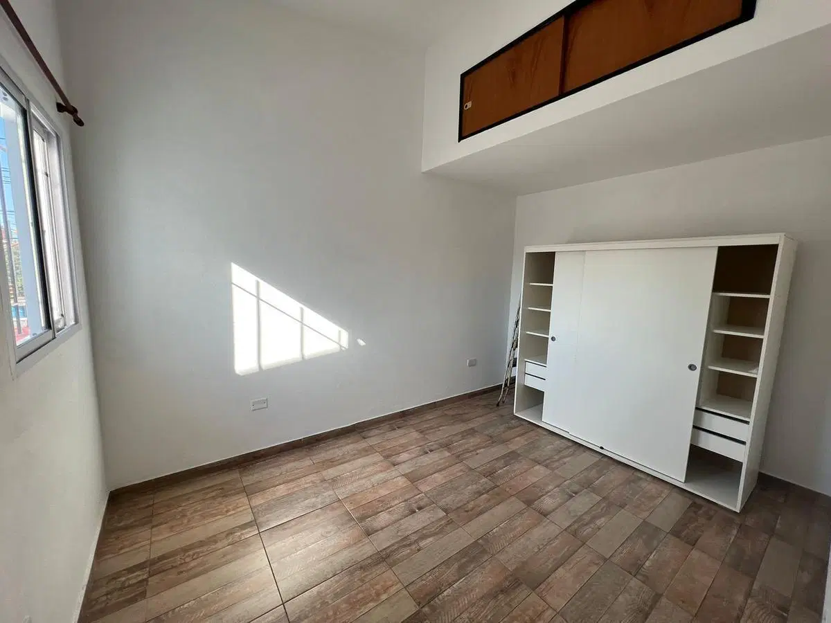 PH departamento dos ambientes en alquiler Sarandi 5