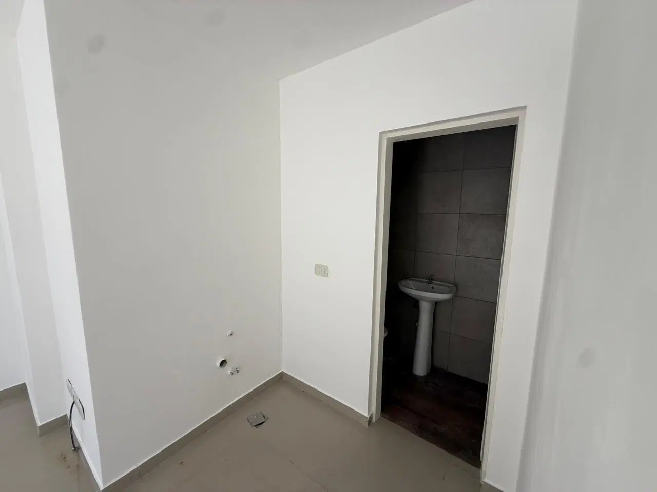 Local comercial en alquiler en wilde centro 5
